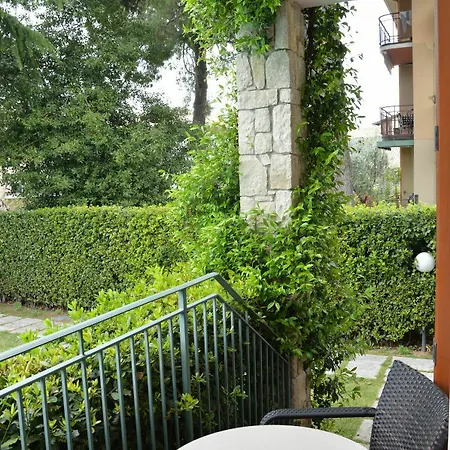 Meridiana * Torri Del Benaco